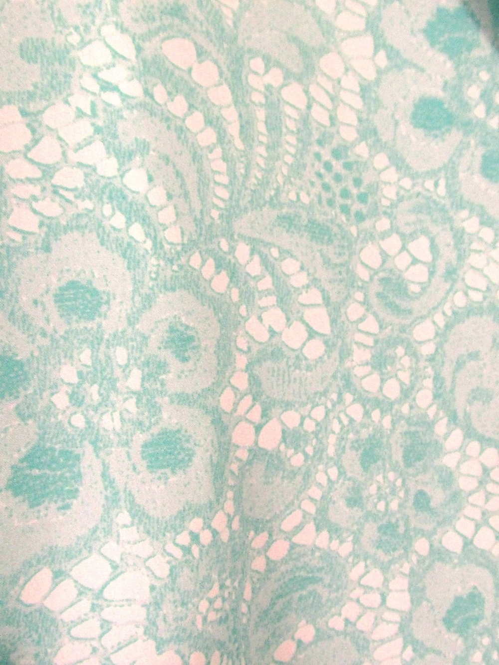 White & Turquoise Floral Long-Sleeved Shirt, Size M - Picture 5 of 6